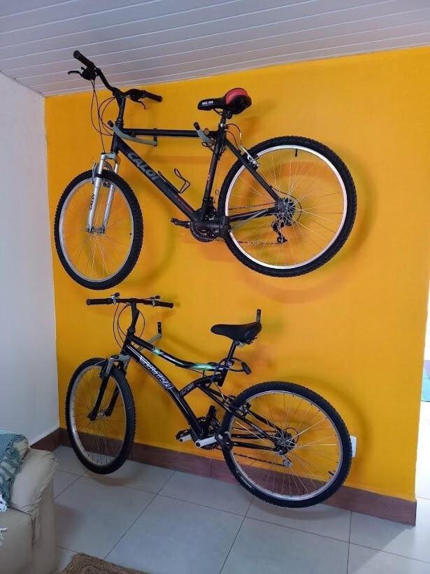 Casinha Aconchegante No Centro De Bonito I Tv, Ar-Condicionado, Bicicletas, Rede, Cozinha E Wi-Fi 20Mb Villa Exterior photo